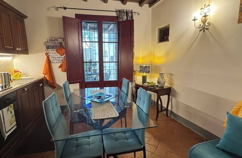 Gaiole in Chianti Villa | Montefienali La Loggia House Relaxation in a Medieval Chianti Village 3 Terraces