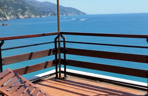 Cinque Terre Apartment | Monterosso Al Mare: Apartment/flat - Monterosso