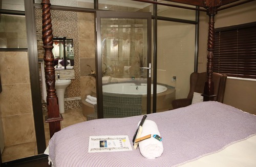 Upington House | Moonriver Guesthouse