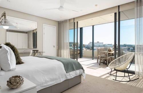 Victoria and Alfred Waterfront Apartment | Mouille Penthouse - Three Bedroom Apartment, Sleeps 6