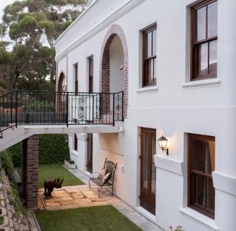 Kleinmond House | Mountain and Tides