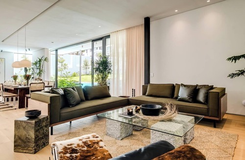 Fresnaye Villa | Mountain View Holiday Villa w Garden Pool Iliwa