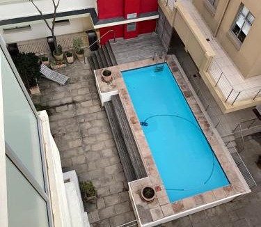 Muizenberg Apartment | Muizenberg apartment 100m from beach