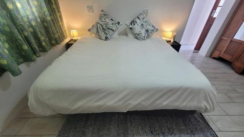 Muizenberg Apartment | Muizenberg Sea Search Self Catering
