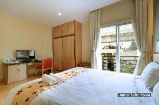 Cipete Selatan Hotel | Mutiara Suites