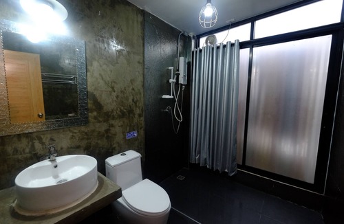 Phang Khon Hotel | N&C Resort