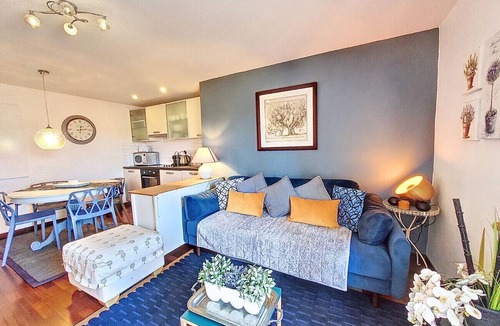 Nice City Centre Apartment | N&J - CHAISE BLEUE - Central - Very close sea