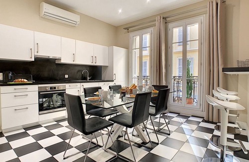 Nice City Centre Apartment | N&J - PALAIS ARNULF - Central - Very close sea
