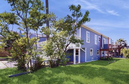 Dickinson House | Nana's House