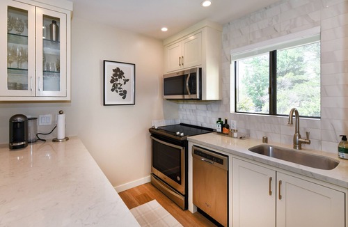 Napa Condo | Napa Golf Course Condo - 2 King Suites + En-Suite Baths - Perfect for 2 couples