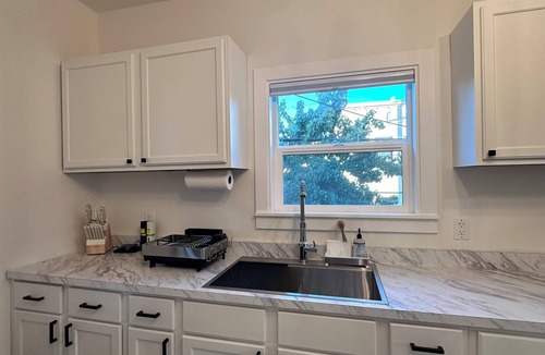 Napa Apartment | Napa Valley Downtown Apartment – Walkable Location, 31+Day Stays