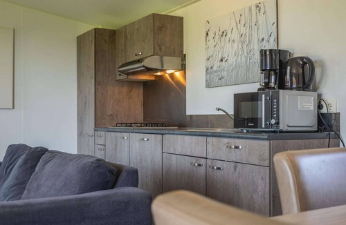 West-Graftdijk House | Nature Escape with Pets in Drenthe