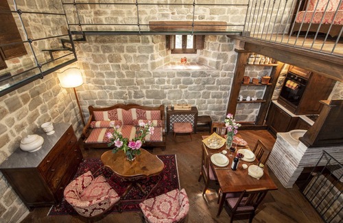 Pratovecchio Other | Near FLORENCE dreams MEDIEVAL TOWER LUNGARNO, JACUZZI ROOF for couple in love