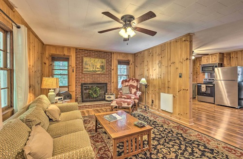 Roaring Gap Cottage | Near Hiking: Roaring Gap Retreat w/Fire Pit!