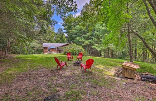 Roaring Gap House | Near Hiking: Roaring Gap Retreat w/Fire Pit!