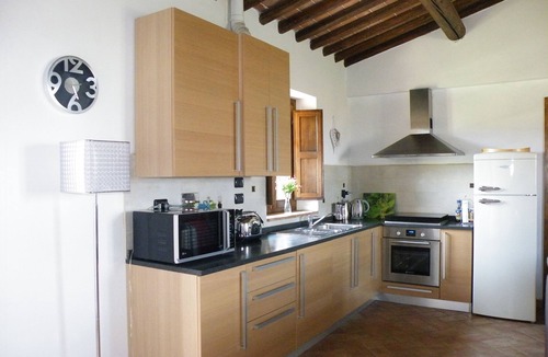 Gambassi Terme Apartment | Near San Gimignano Restored Air Conditioned Apartment with WiFi, Pool & Garden