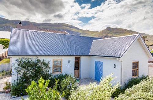 Onrus House | Nerf-af Cottage at Onrus, Hermanus