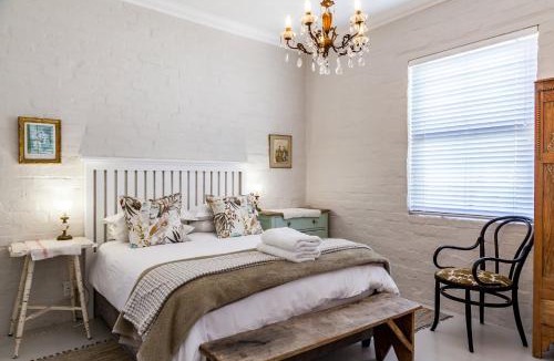 Onrus House | Nerf-af Cottage at Onrus, Hermanus