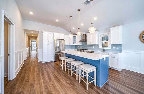 North End Condo | NEW! 5 bed/4.5 bath, Closest House to Beach w/PRIVATE Elevator & Ocean Views!