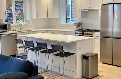 District of North Vancouver House | New above ground suite with large patio- Fully furnished,1 bedroom, sleeps 2