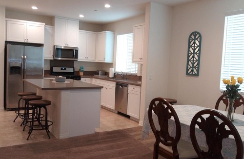 Imperial Beach House | NEW and AMAZING! Spacious! DOD, Military Welcome!