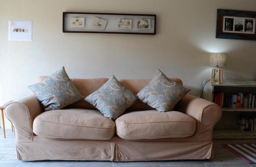 Linden House | New barn room private space, FIBRE Wifi, Vegan Home