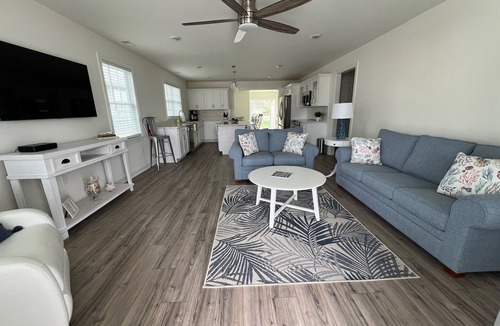 Villas House | New! Enjoy the Most Spectacular Sunsets in Cape May County! Dog friendly!