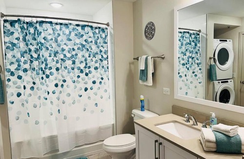 Westside Apartment | New! Entire Modern Unit+Water View