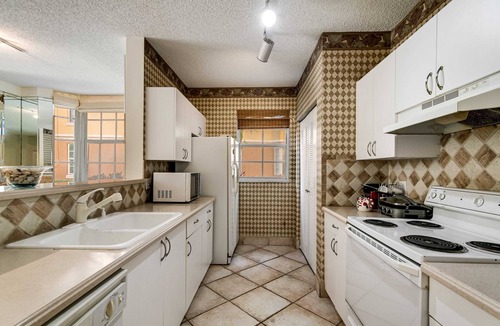 Aventura Condo | New Listing Wonderful 3 Bedroom Condo in the Heart of Aventura