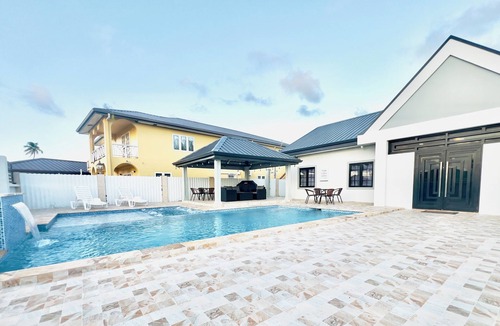 Bon Accord Village Villa | NEW Luxury 4BR Family Villa | Private Pool & Spa | Gated Community