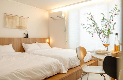 Hyehwa Apartment | NEW Modern House in the heart of Seoul Jongno