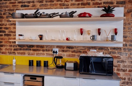 Greater Johannesburg Metropolitan Area Apartment | New York Style Apartment in Secure New Braamfontein Lifestyle Precinct 4 Family