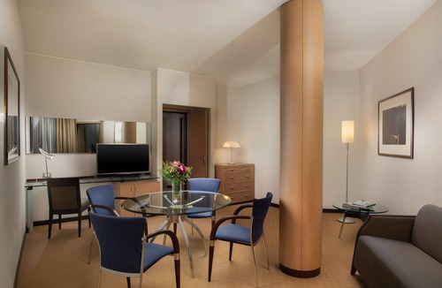 Villanova Hotel | NH Bologna Villanova