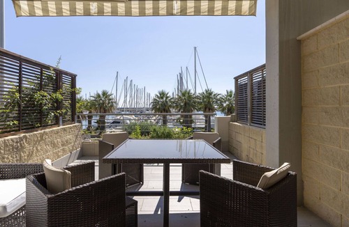 Santo Stefano al Mare Apartment | Nice apartment for 4 people with pool, A/C, WIFI and balcony