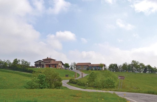 Salsomaggiore Terme Apartment | Nice apartment in Salsomaggiore T. PR with WiFi