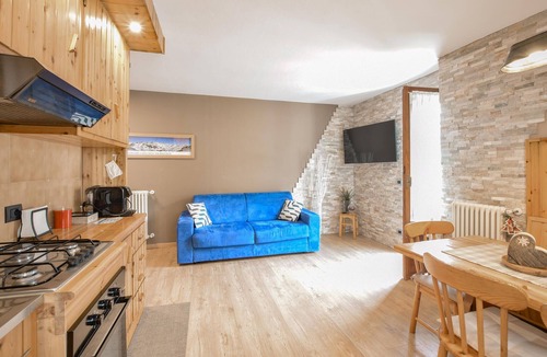Valtellina Apartment | Nice apartment in Lanzada with WiFi