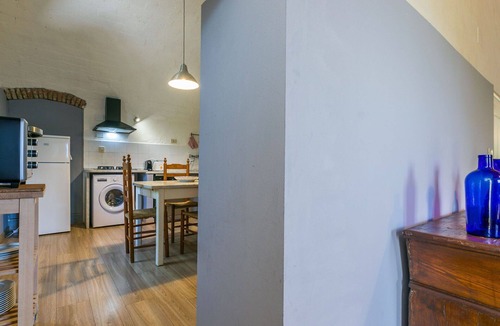 Lorenzana Villa | Nice apartment in villa for 4 guests with pool, WIFI and pets allowed