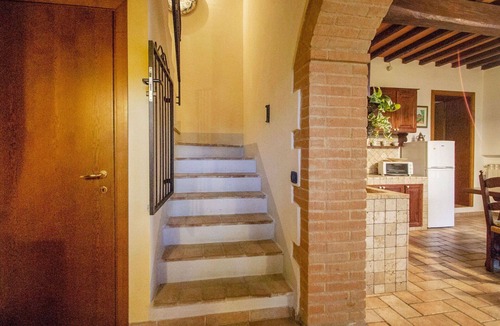 Poggiarello Villa | Nice apartment in villa with pool, WIFI, TV, terrace and pets allowed, close to San Gimignano