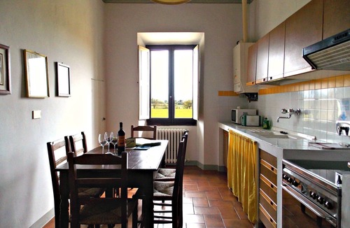 Scarperia Villa | Nice apartment in villa for 6 guests with WIFI, pool, TV and panoramic view