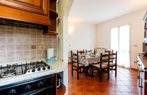 Diano Castello Apartment | Nice apartment for 6 people with pool, WIFI, TV, terrace and pets allowed