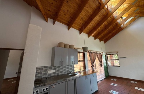 Schoemansville Apartment | Nice cozy apartment with a great dam view