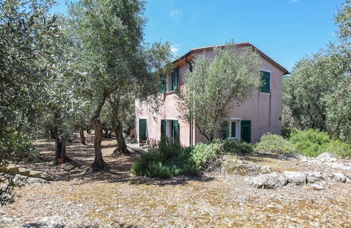 Le Grazie House | Nice home in Le Grazie -SP- with WiFi