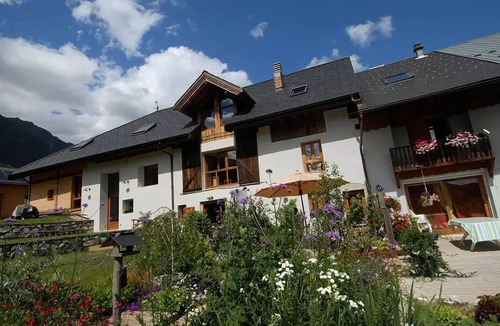 Mercury Ski Chalet | Noémie's Farm - 9 room chalet 15 people