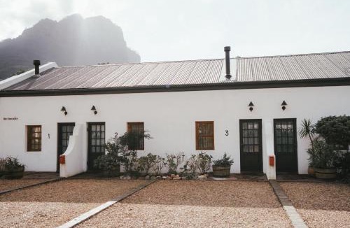 Kylemore Apartment | No 3 at The Barracks
