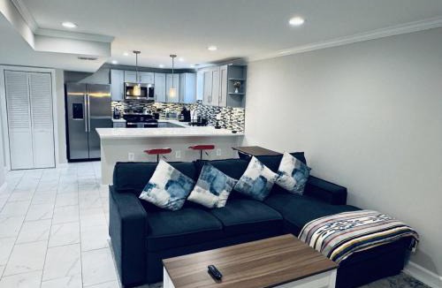 North Bethesda House | North Bethesda Gem - Entire House 5 min from Metro