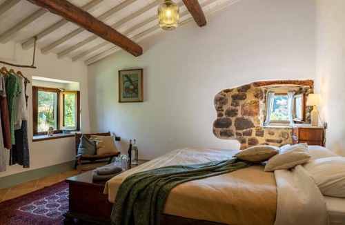 Bibbiena Apartment | Novanta - Three-Bedroom Villa