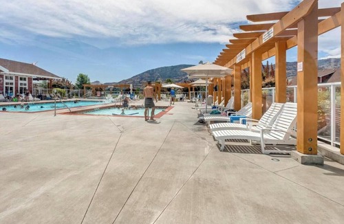 Osoyoos House | Now booking September dates and throughout the fall & into spring!