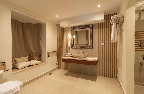 Giza Hotel | Noya By Dhara Hotels