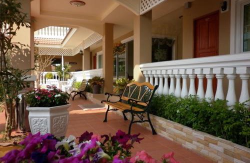 Nong Khon Kwang Hotel | Nuntiya Terrace