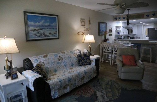 Point East Condo | Ocean front Condo, July 4th book your Holiday Week with us today before it gone!